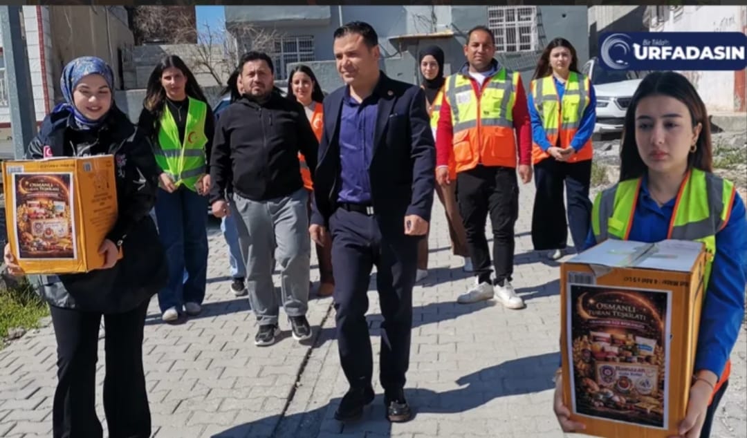 Üniversite Öğrencileri Viranşehir’de Ramazan Kolisi Dağıttı